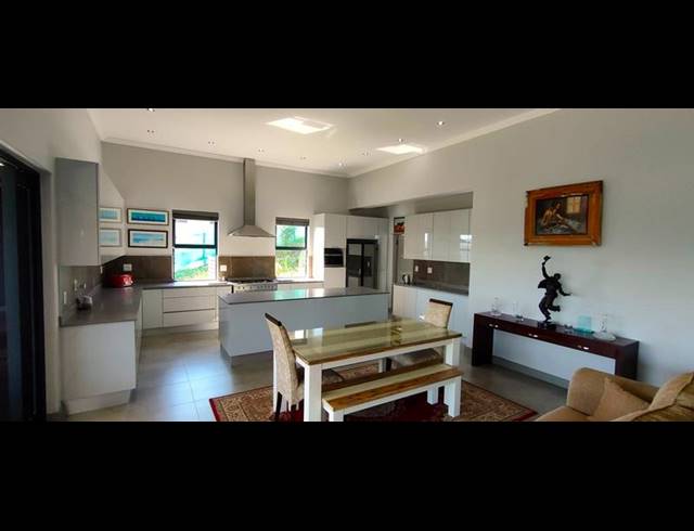 4 BEDROOM HOUSE FOR SALE IN SIMBITHI ECO ESTATE